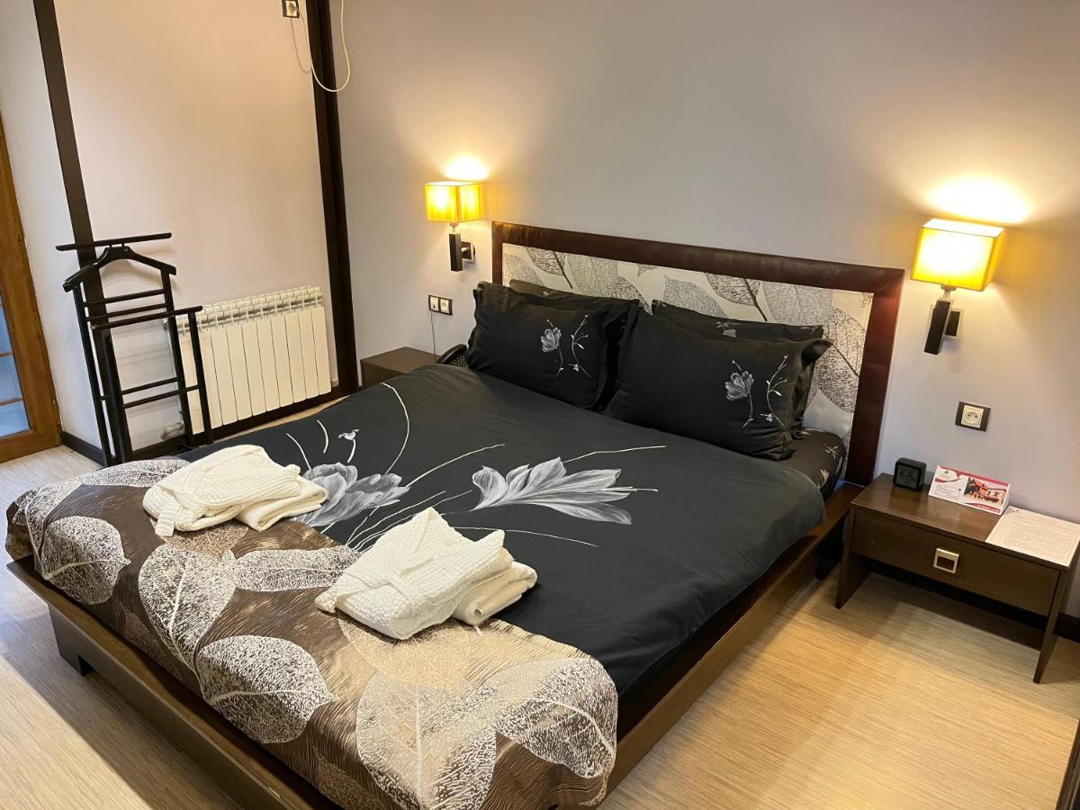 Orbita hotel Tsjimkent Eksteriør bilde